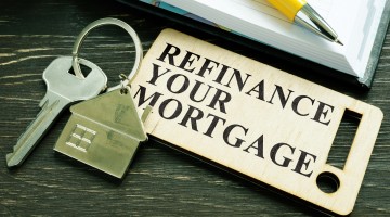 Why Should You Use a Broker for Refinancing your Mortgage?
